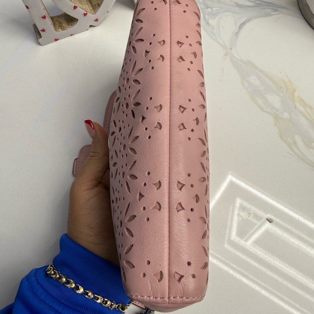 Coach pink Taylor eyelet clutch EUC - Picture 3 of 9